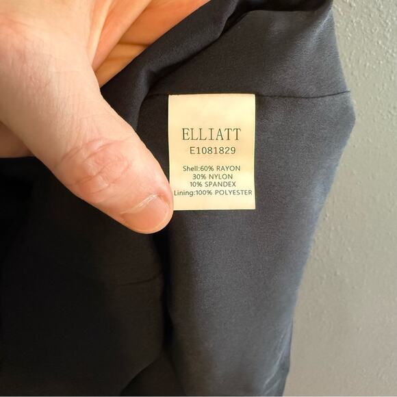 Elliatt NWT Sicily Black Skater Dress Ruffle Sleeves Size L - Picture 5 of 9